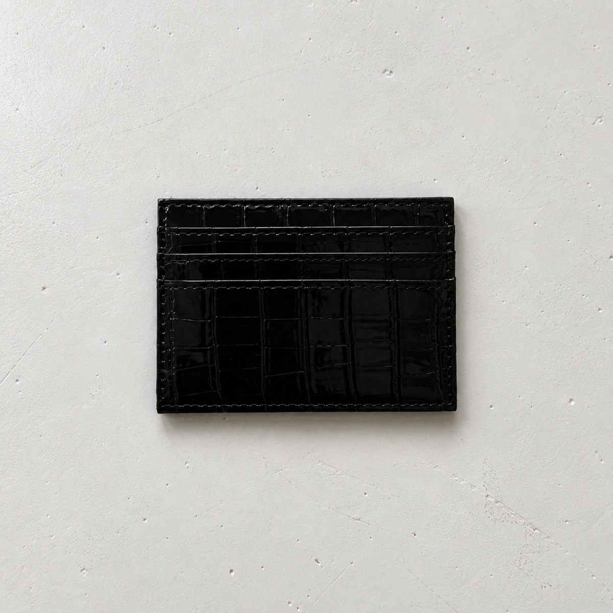 Minimalist Black Snakeskin Cardholder