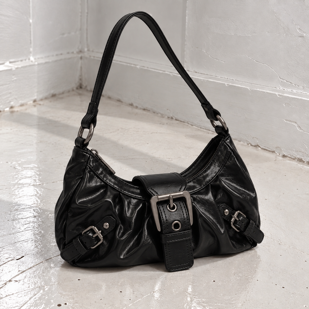 Chic Black Shoulder Bag